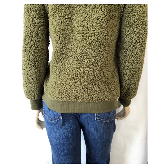 No Boundaries ♥️ Fuzzy Hoodie - Picture 5 of 6